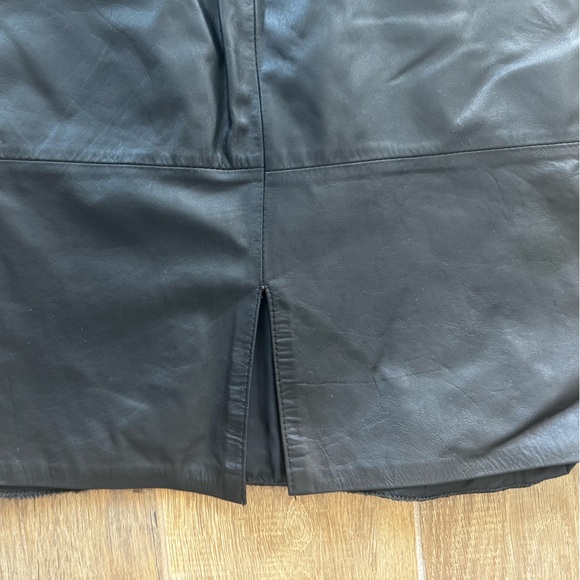 Trade Secret Authentic Black Leather Pencil Skirt - Picture 3 of 6